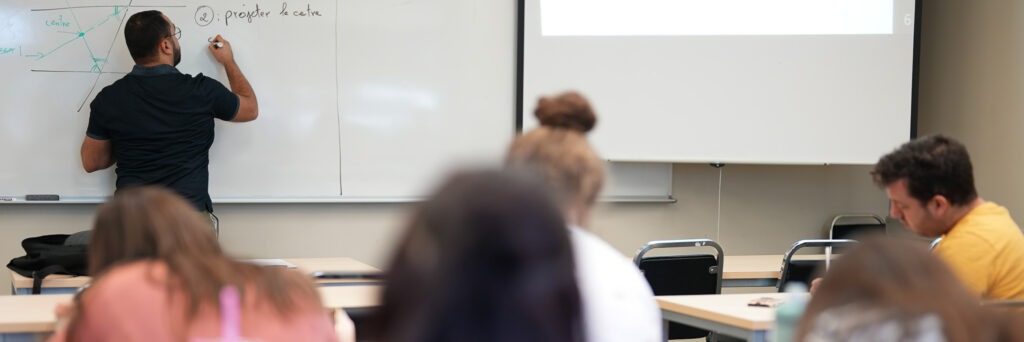 Financement des universités : la CAQ doit cesser de prendre les étudiants  pour des guichets automatiques – FNEEQ